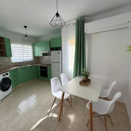 Olive - 1 Bedroom With Pool *